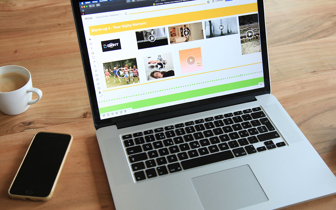 Warm-up Session – Your Giphy Moment